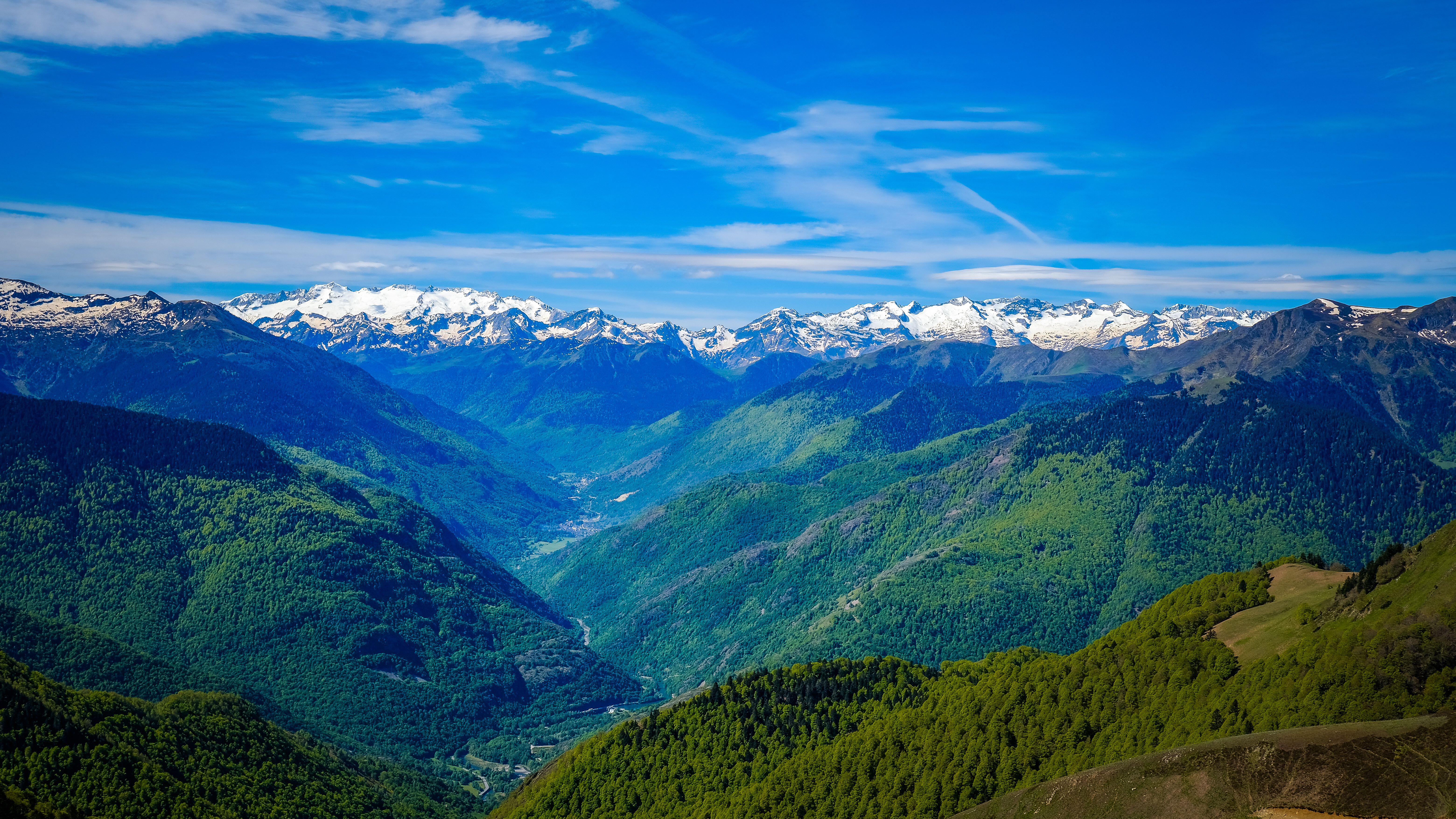 Beautiful ground floor apartment near Thermes